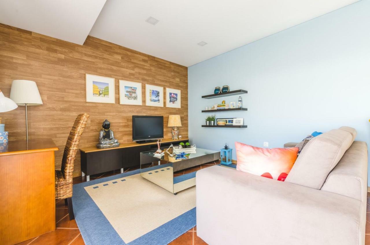 Near Beach And Oporto Вила Нова ди Гая Екстериор снимка
